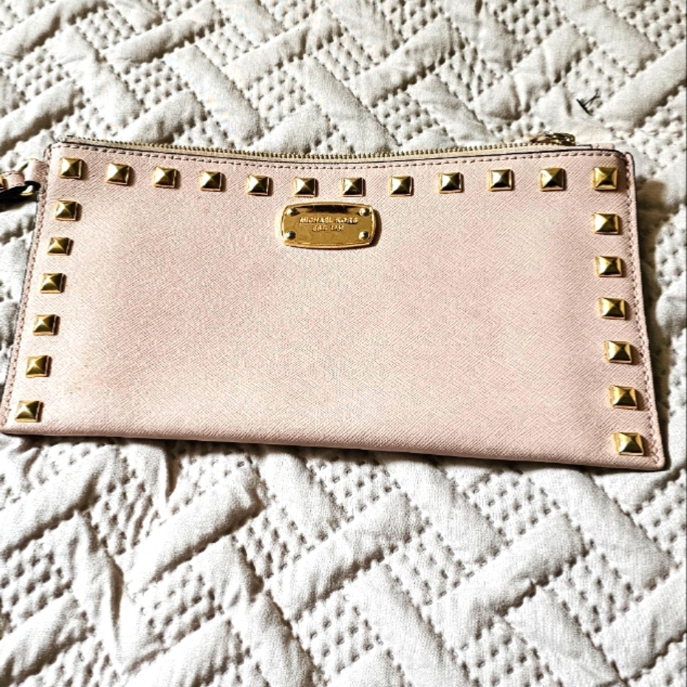 Michael Kors clutch wallet